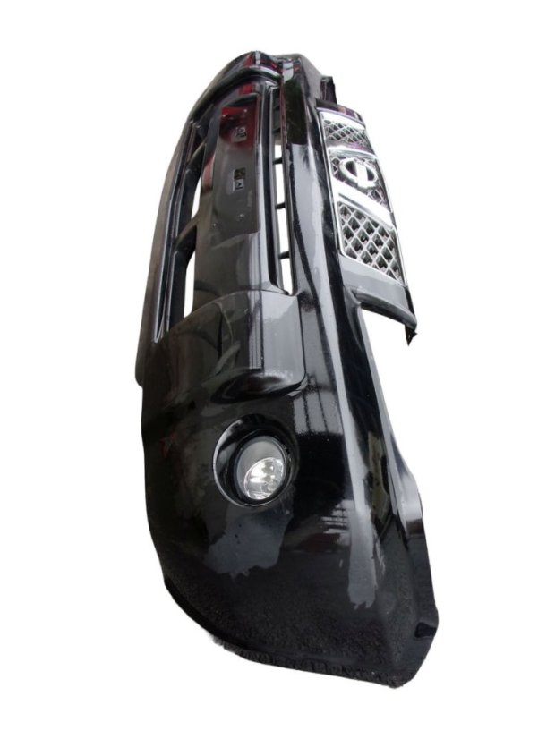62022E0040 Front bumper Nissan X-Trail 2004