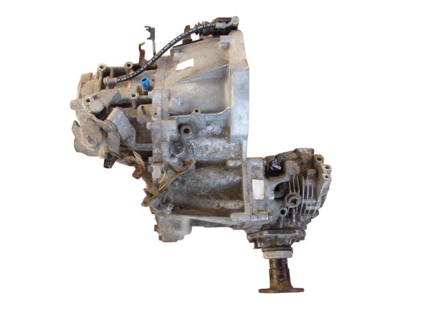 Transmission Nissan X-Trail 4x4 2.2 dCi 100 kW, year 2004