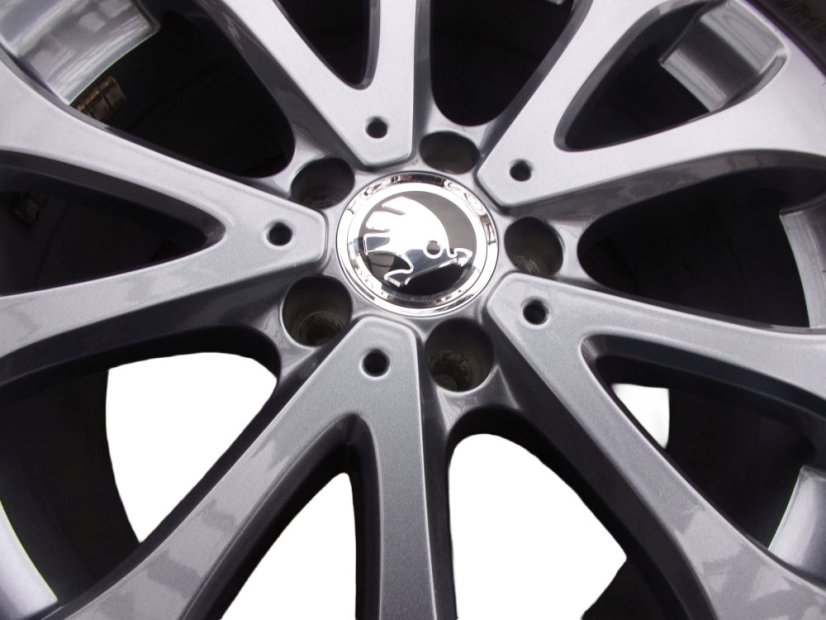 Mercedes-Benz winter tire set, wheels 8x18 ET38, 5x112x66.5 A2534011500, tires 235/60/18 103H BRIDGESTONE Blizzak LM80 Evo