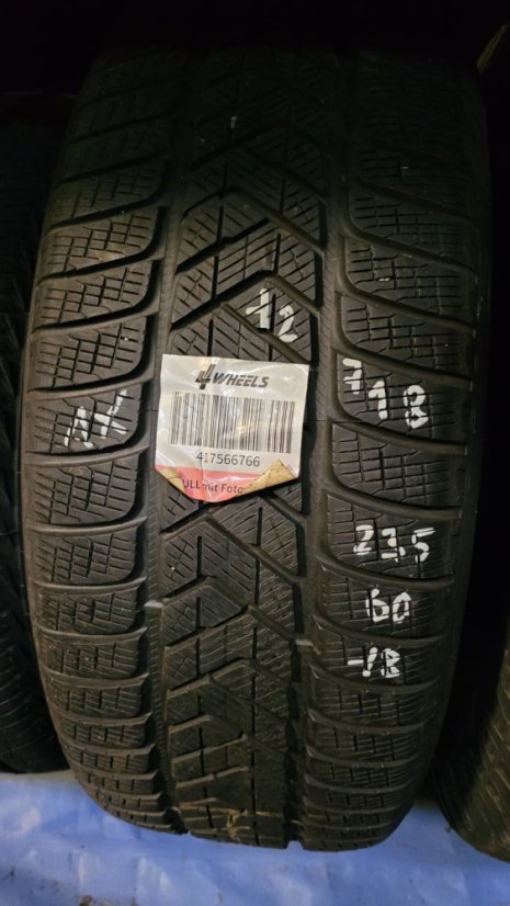 Zimní pneumatika 235/60/18 103H PIRELLI ScorpionTM