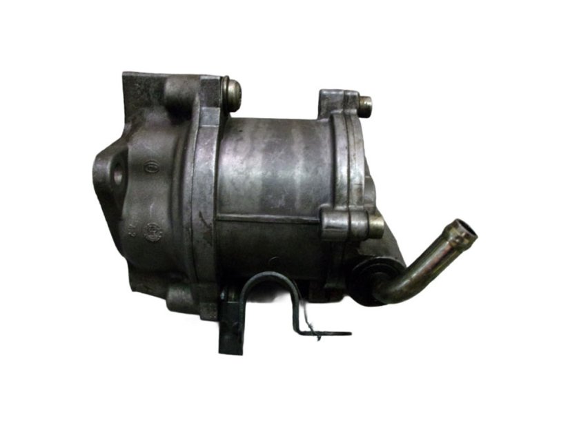 7700743560 Vacuum pump Renault R19 1.9 D