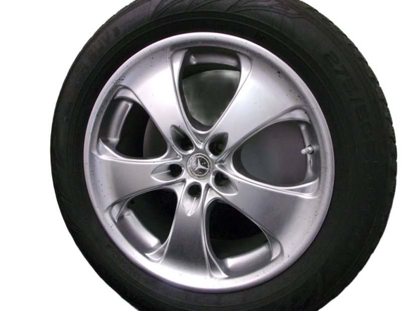 Zimná obutá sada Mercedes-Benz, disky 9x20 ET40 5x112x66,5, pneu 275/50/20 109H NOKIAN