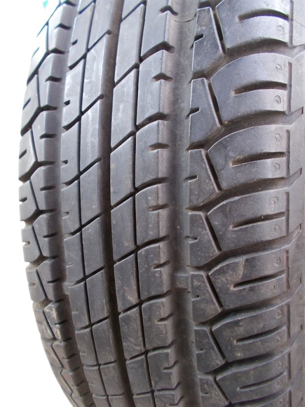Summer tire 175/60/15 81V DUNLOP SP Sport 200E
