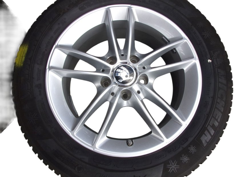 Winter tire set Mercedes-Benz alloy wheel 6.5x16 ET44 5x112x66.5 A1774010100 - 205/60/16 92H MICHELIN Alpin 5