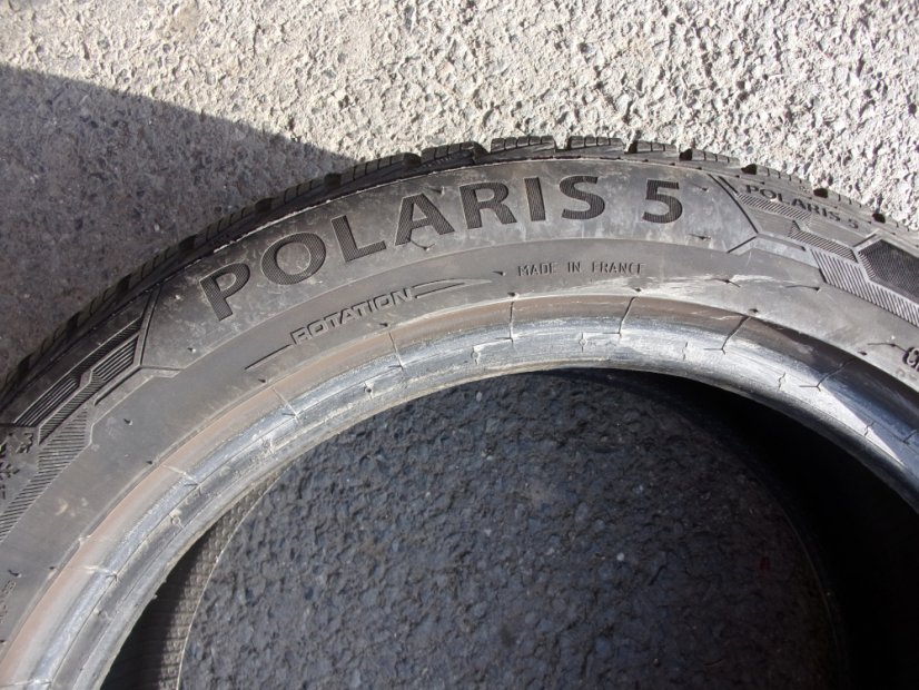 Winter tire 215/50/17 95V BARUM Polaris 5 XL