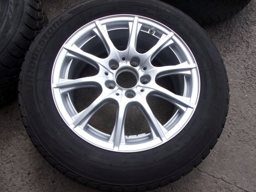 Winter tire set Mercedes-Benz 6.5x16 ET38, 5x112x66.5 A2054012400 - 205/60/16 92H Bridgestone Blizzak LM32
