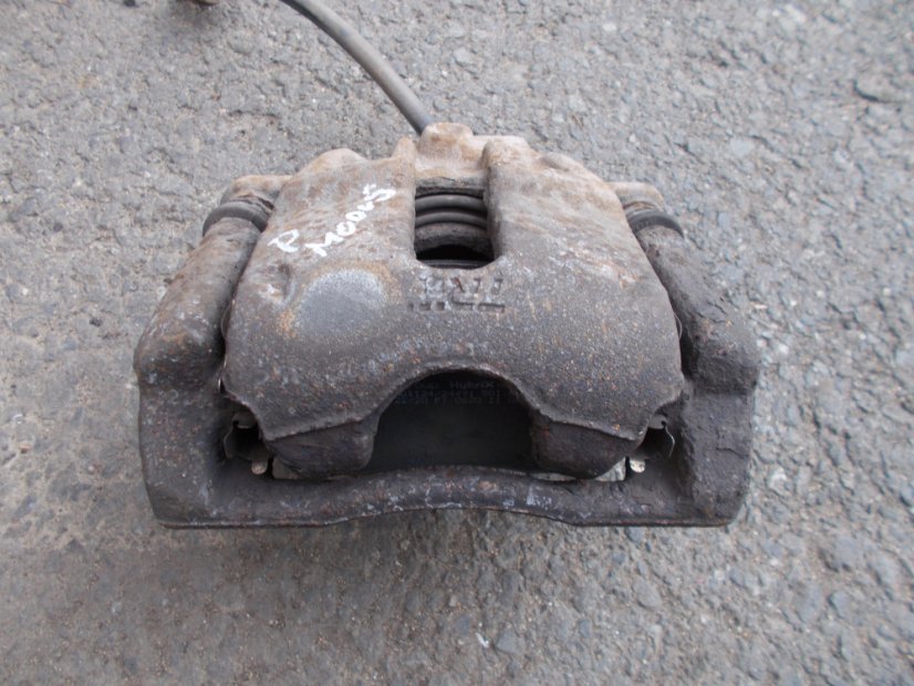Right front brake caliper Renault Modus 1.5 dCi, new pads