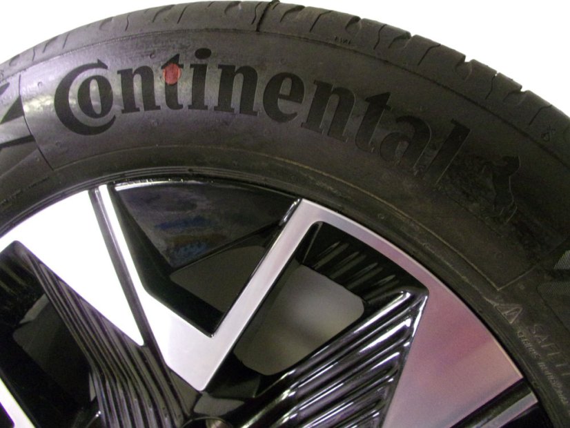 Letní obutá sada alu kol Renault, Nissan 6x16 ET38 - 5x114,3x66, pneu 205/60/16 96H CONTINENTAL EcoContact 6 XL
