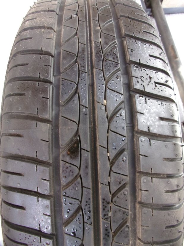 Summer tire 165/65/15 81T BRIDGESTONE B250
