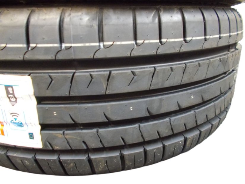 Summer tire set Skoda, wheels 7x17 ET40 5x100x57, tires 225/45/17 94W TOMKET