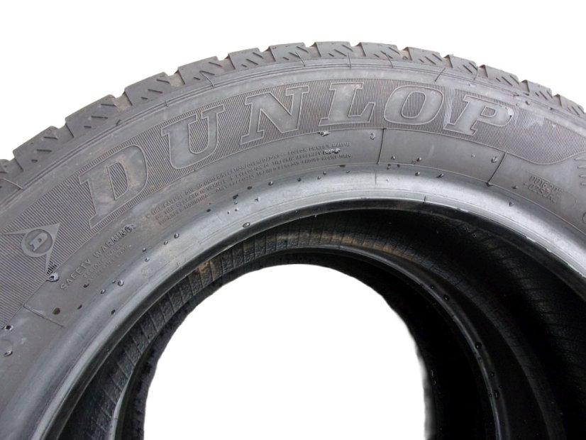 Summer truck tire 225/55/17C 109/107H DUNLOP Econodrive