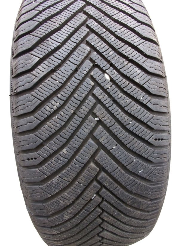 Winter tire 215/55/17 98V MICHELIN Alpin 7