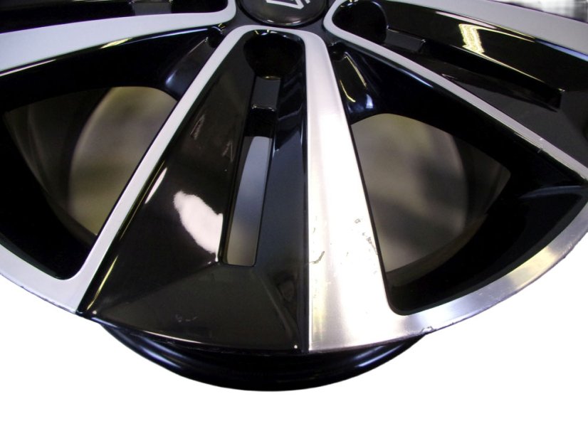 Alu disk originál Renault Kangoo III, Mercedes-Benz Citan 7x17 ET43 5x114,3x66 403009734R, A4204010700