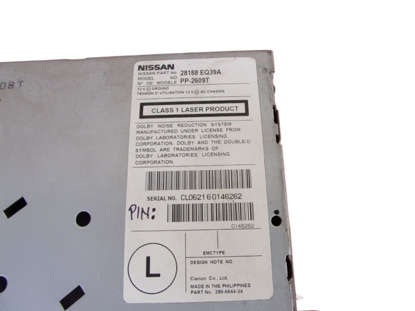 28188EQ39A Radio with CD and cassette player Nissan X-Trail