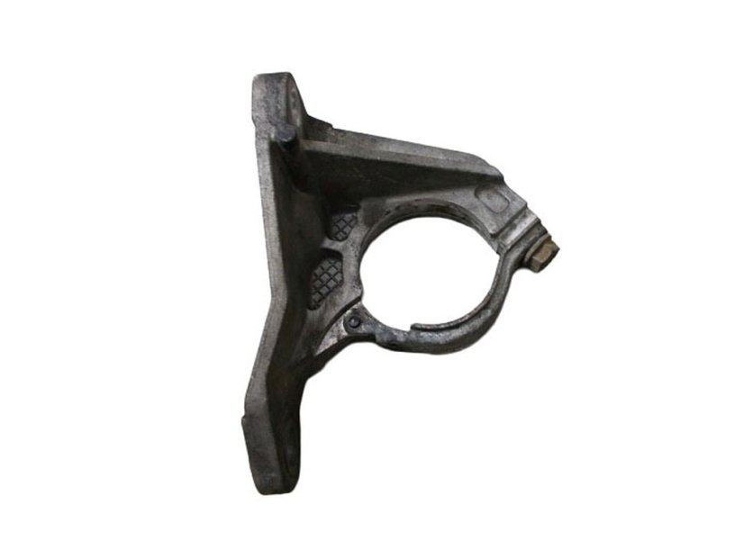 8200371715 Front right axle shaft holder Renault Megane II