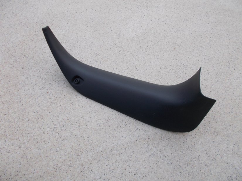 8200258686 Plastic trunk lid Renault Modus