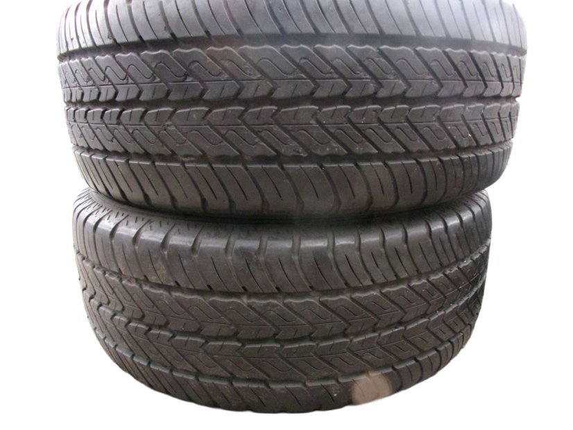 Summer truck tire 225/55/17C 109/107H DUNLOP Econodrive