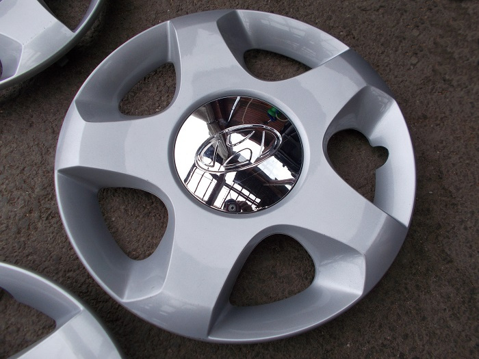 Box 15" original Hyundai Santa Fe - set of 4 pcs