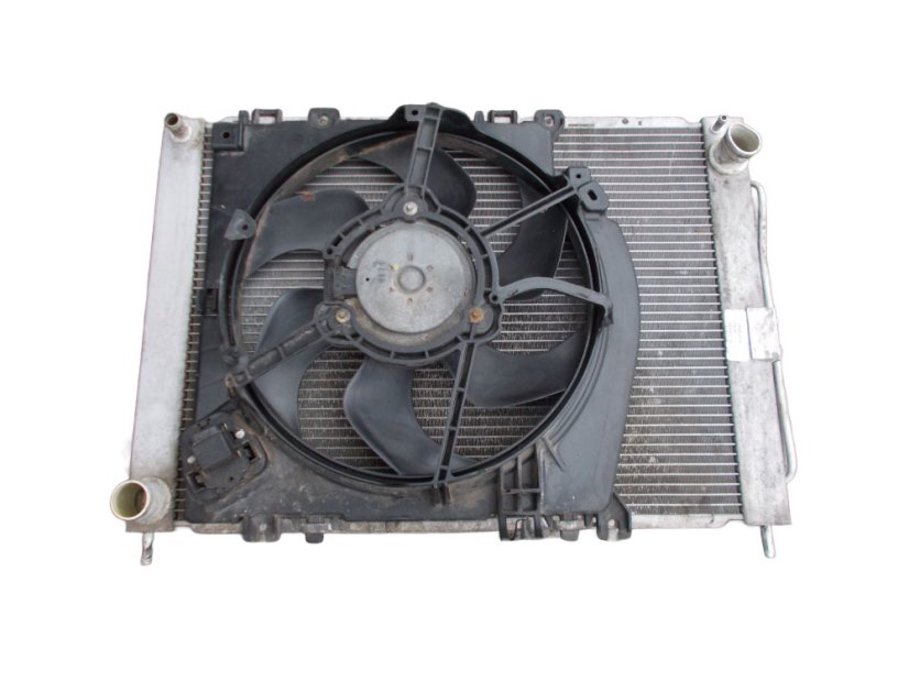8200688390, 8200135167 Water radiator + air conditioning radiator Renault Modus 1.5 dCi