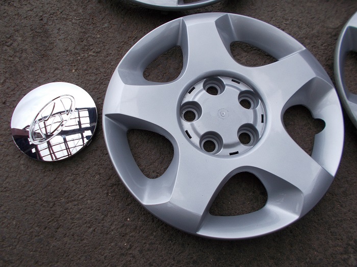 Box 15" original Hyundai Santa Fe - set of 4 pcs