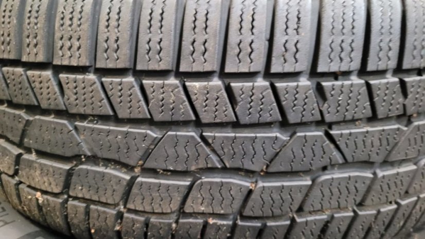 Zimní obutá sada Mercedes-Benz, disky 6,5x17 ET49 5x112x66,5 - pneu 205/50/17 93H CONTINENTAL ContiWinterContact TS830P