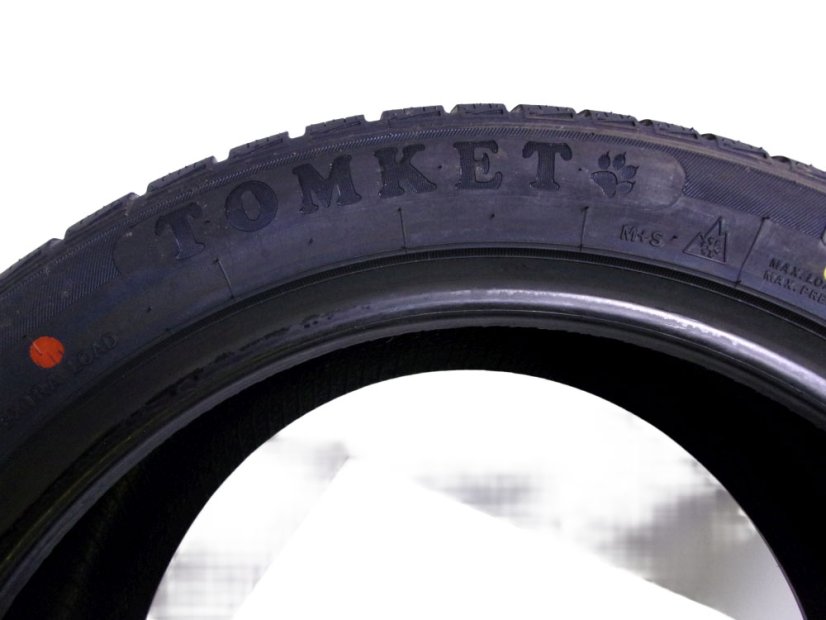 All-season tire 225/45/17 94W TOMKET Allyear 3 XL