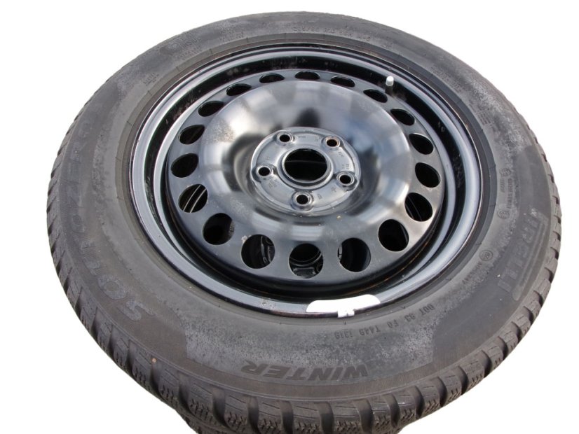 Winter tire set Volkswagen, wheels 6.5x16 ET48 5x112x57, tires 205/60/16 96H PIRELLI Sottozero 3 Seal