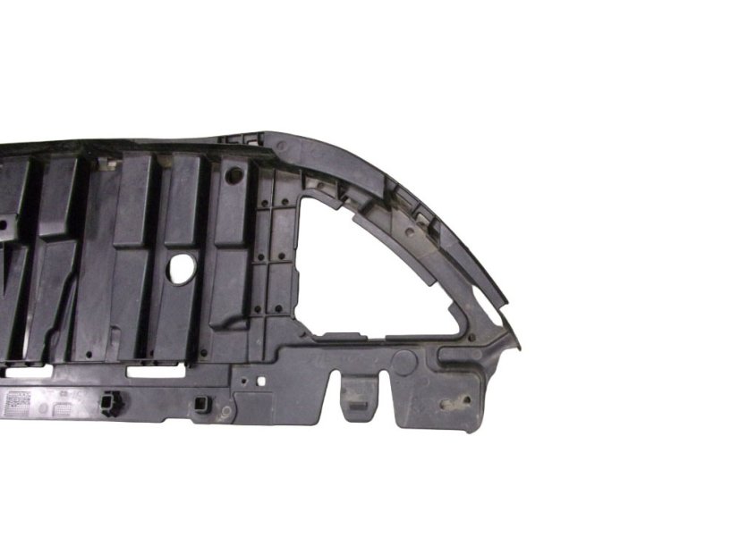 622563607R Kryt pod přední nárazník Renault Clio IV - chybí levý roh