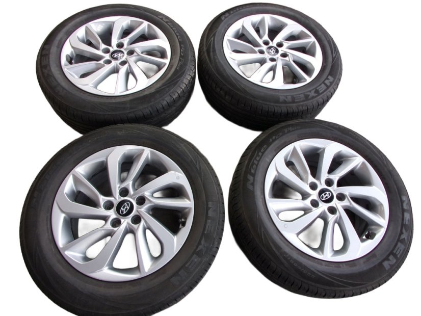 Letní obutá sada Hyundai, disky 7x17 ET51 - 5x114,3x56, pneu 225/60/17 99H NEXEN N'Blue HD Plus