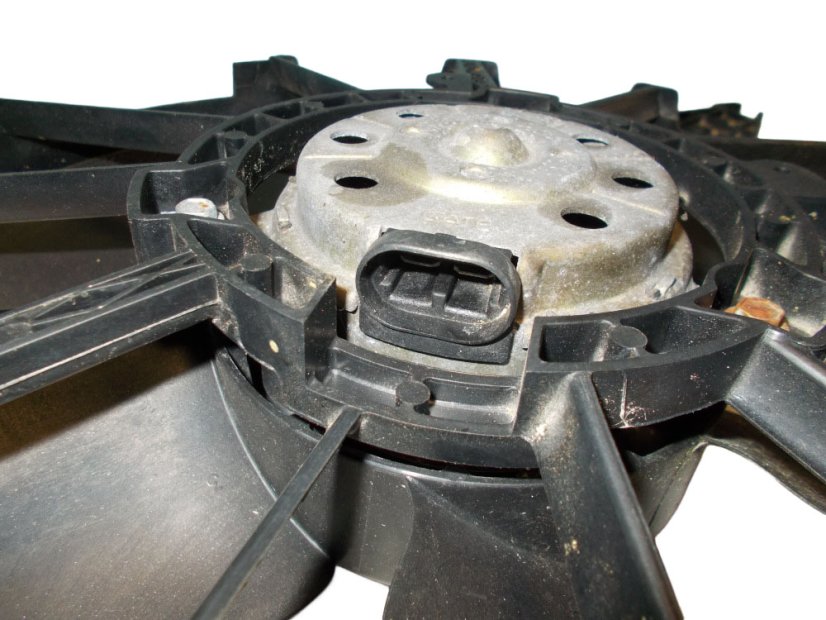 7700433728 Wentylator chłodnicy Renault Megane I, Scenic I