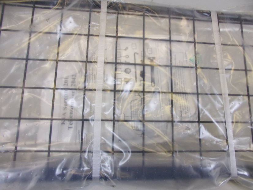 20421750 Mříž zavazadlového prostoru Kia Sorento 2015-