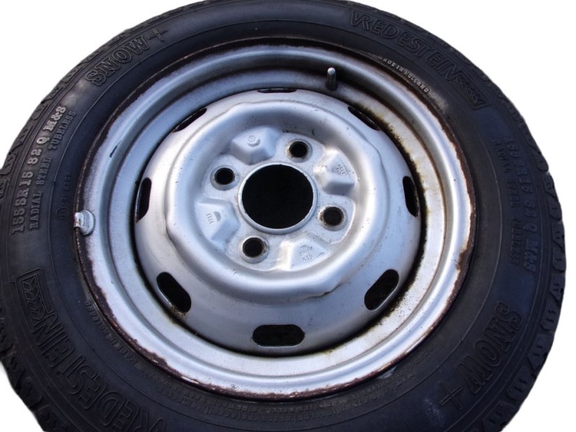 Summer/winter tire set Volkswagen Beetle, wheels 4x15 ET34 4x130x79, tires 155/80/15 82Q