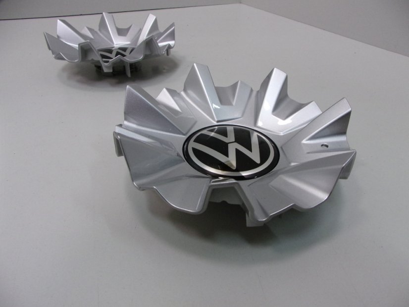 760601149C Center cover Alloy wheel original Volkswagen