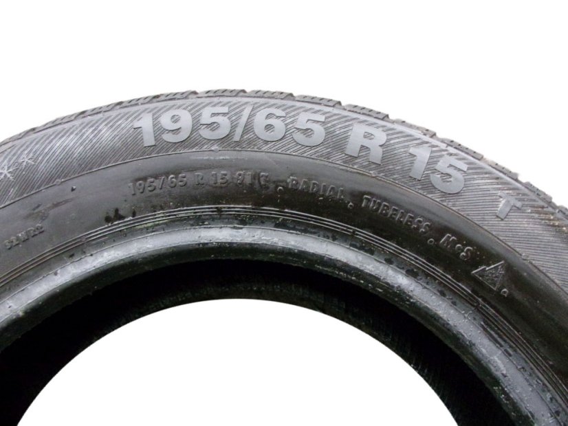 Winter tire 195/65/15 91T BARUM Polaris 3
