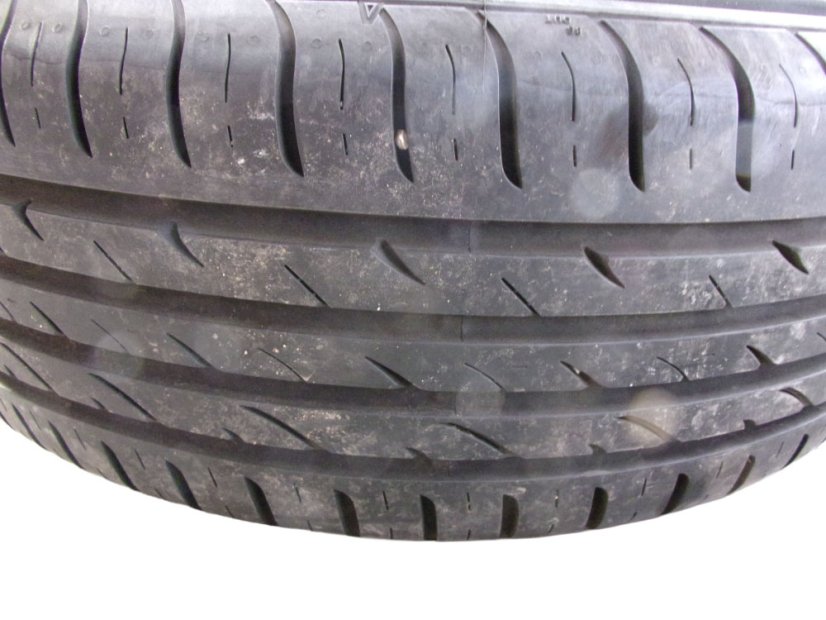 Letní obutá sada Hyundai, disky 7x17 ET51 - 5x114,3x56, pneu 225/60/17 99H NEXEN N'Blue HD Plus