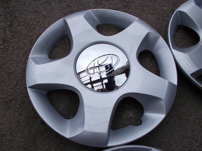 Box 15" original Hyundai Santa Fe - set of 4 pcs