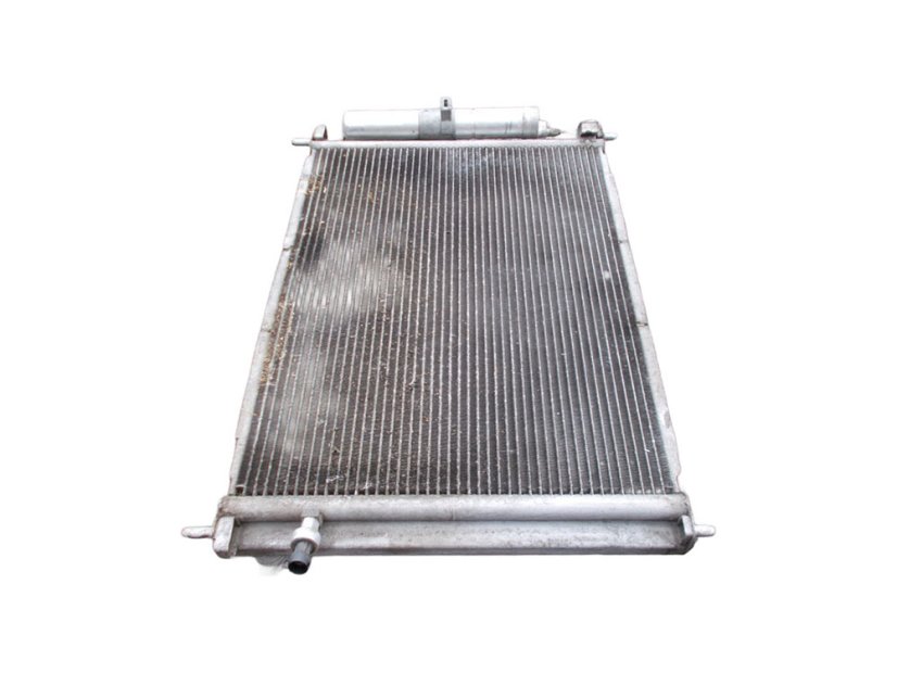 8200688390, 8200135167 Water radiator + air conditioning radiator Renault Modus 1.5 dCi