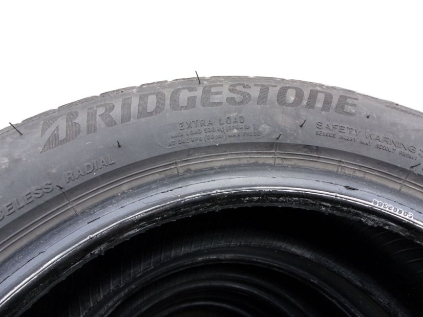 Summer tire set Citroën 5.5x14 ET18 4x108x65 - 165/65/14 79T MICHELIN