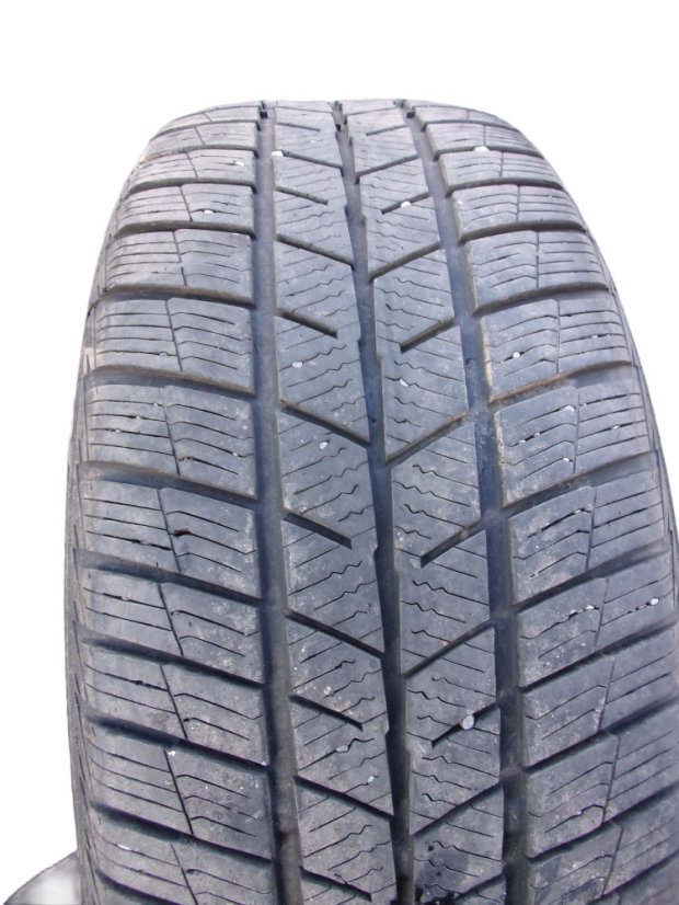 Zimní pneumatika 205/50/17 93V XL BARUM Polaris 5