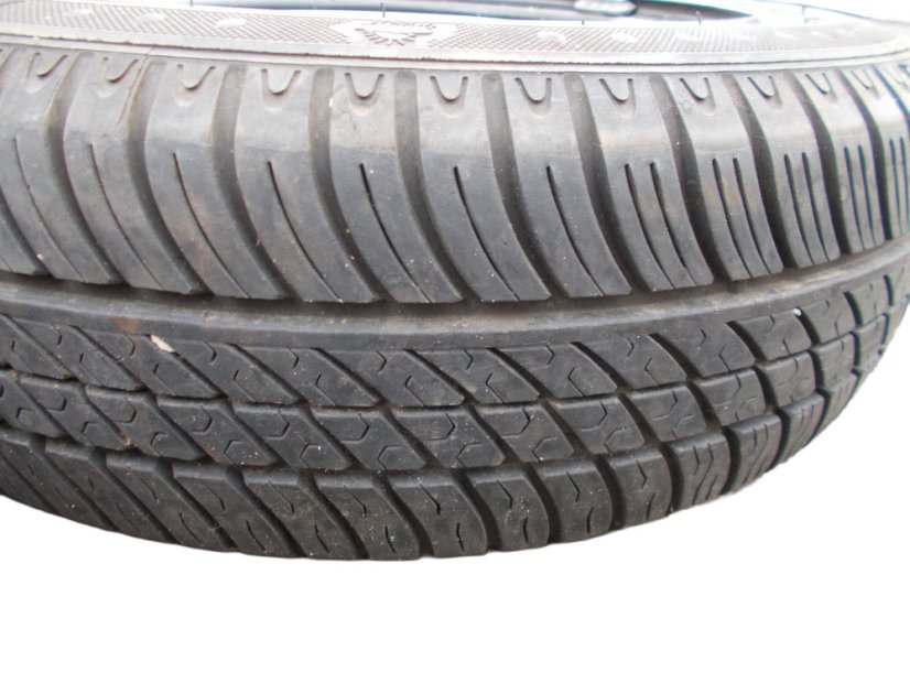 Summer tire set Citroën 5.5x14 ET18 4x108x65 - 165/65/14 79T MICHELIN