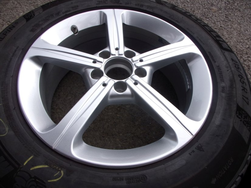 Mercedes-Benz winter tire set, wheels 6.5x17 ET44 5x112x66.5 A1774011200, tires 215/65/17 99H MICHELIN PilotAlpin 5