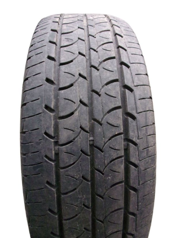 Summer truck tire 215/60/17C 109/107T BARUM Vanis 2