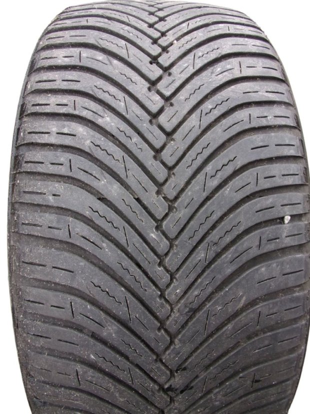 All-season tire 225/40/19 93W MAXXIS Premitra