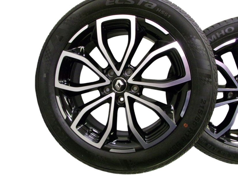 Summer tire set Renault, wheels 7x18 ET40 5x114.3x66, tires 215/55/18 95H KUMHO