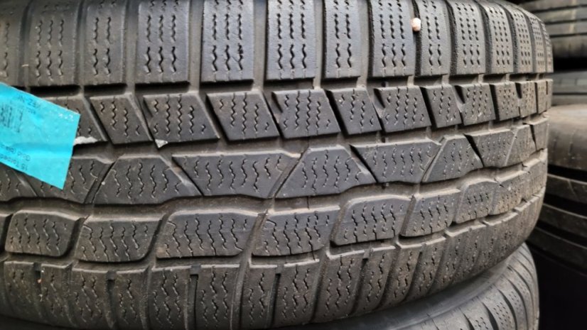 Zimní obutá sada Mercedes-Benz, disky 6,5x17 ET49 5x112x66,5 - pneu 205/50/17 93H CONTINENTAL ContiWinterContact TS830P