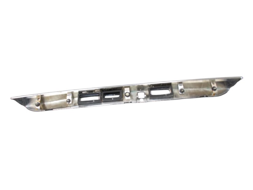 Renault Latitude trunk lid trim
