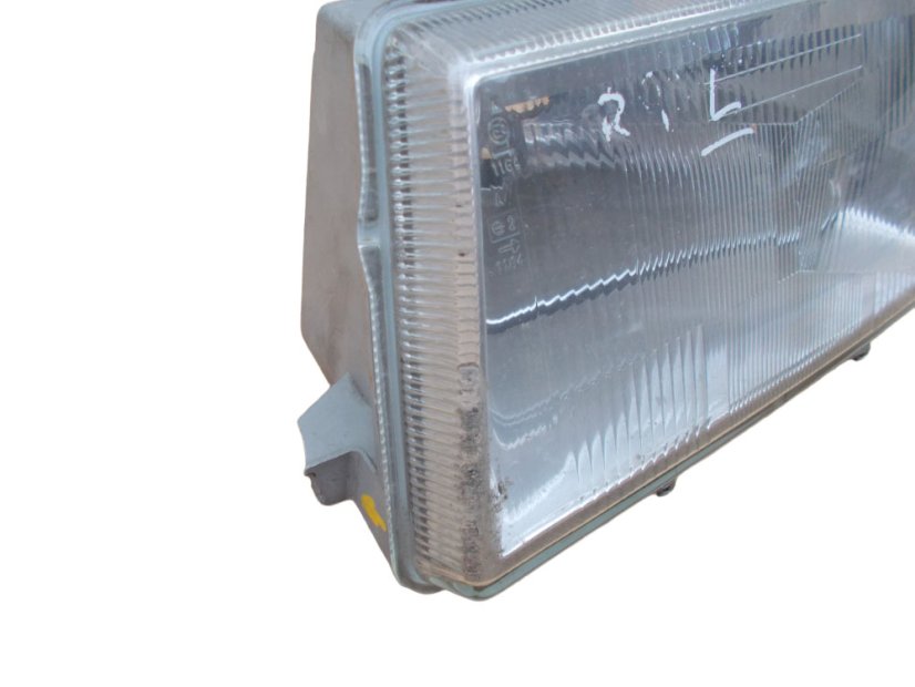 Left front hydraulically operated light Renault R9