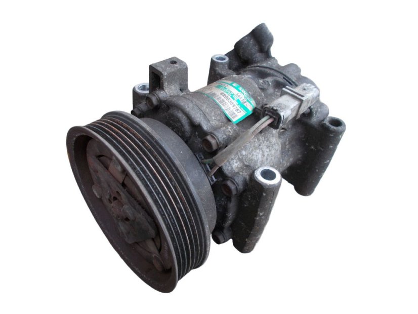 8200365787 Air conditioning compressor Renault Modus I