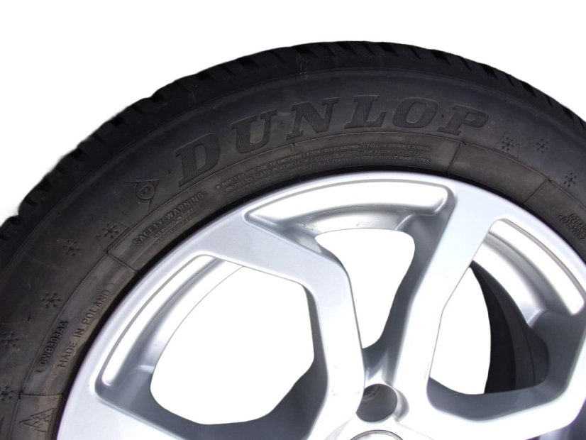 Mercedes-Benz tire set - dual mounting, wheels 5x15 ET32 + 5.5x15 ET42 4x100x60, tires 165/65/15 DUNLOP winter + 185/60/15 DUNLOP summer
