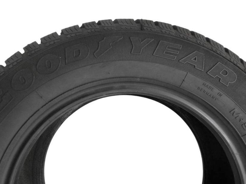 Winter tire 195/65/15 91T GOODYEAR UltraGrip 5
